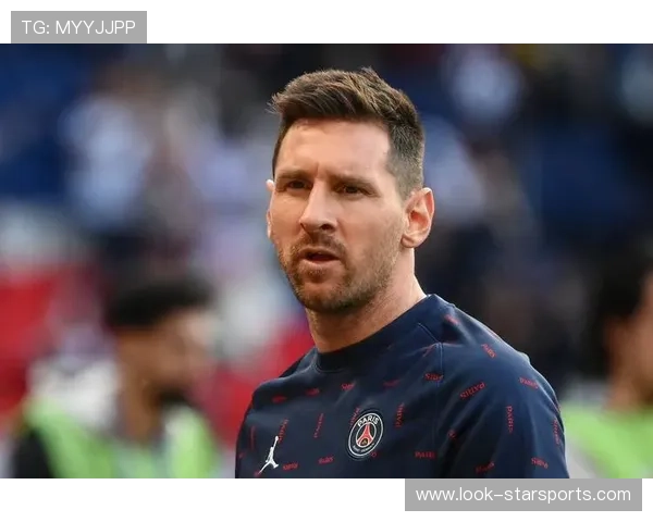 梅西重返巴萨引发热议 球迷期待新赛季奇迹再现